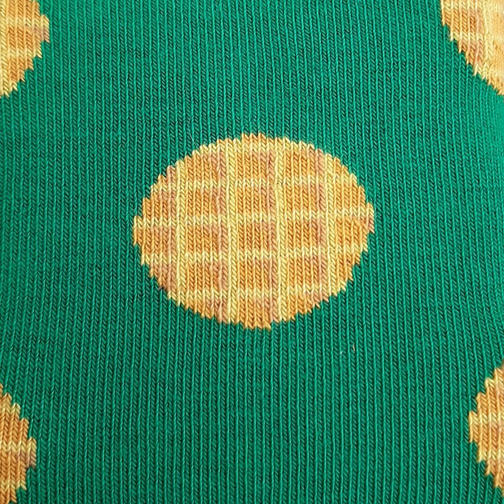 zoom chaussette fantaisie vert foncé motif pâtisserie gaufre marque Cassepieds
