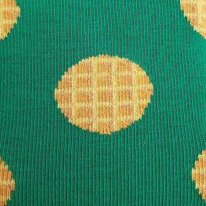 zoom chaussette fantaisie vert foncé motif pâtisserie gaufre marque Cassepieds